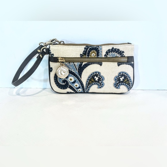 Spartina Daufuske Island Natural Linen and Leather Blue Paisley Wristlet - Picture 1 of 7